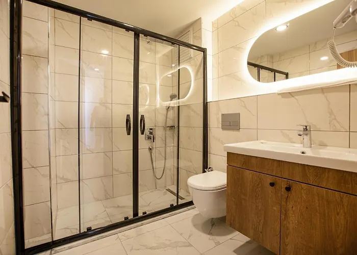 Grand Business Hotell 3*