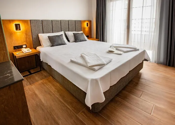 Grand Business Hotell 3*