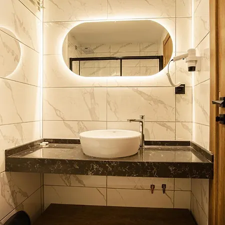 Grand Business 3* Trabzon